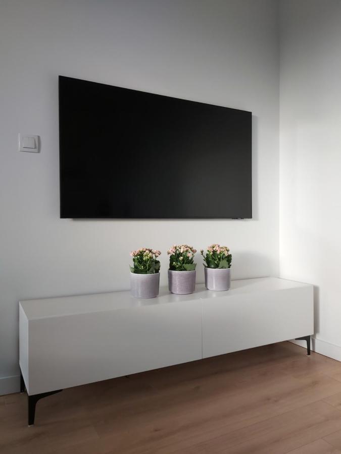 Apartament 150 Zaspa Vvita Z Prywatnym Ogrodem I Tarasem Gdansk Dış mekan fotoğraf