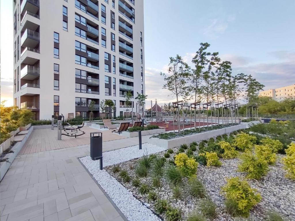 Apartament 150 Zaspa Vvita Z Prywatnym Ogrodem I Tarasem Gdansk Dış mekan fotoğraf